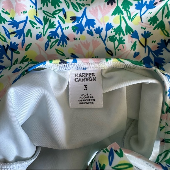 Harper Canyon Brand New Girls Swimsuit - Picture 2 of 4